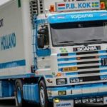 SCANIA-143M-P.B.-KOK-TRAILER-FIXED-1.35.X-TRUCK-360×203.jpg