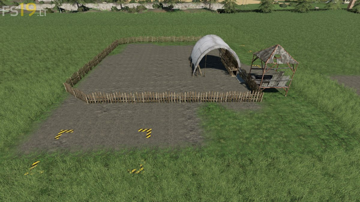 Sosnovka-Chicken-Pen-92.jpg